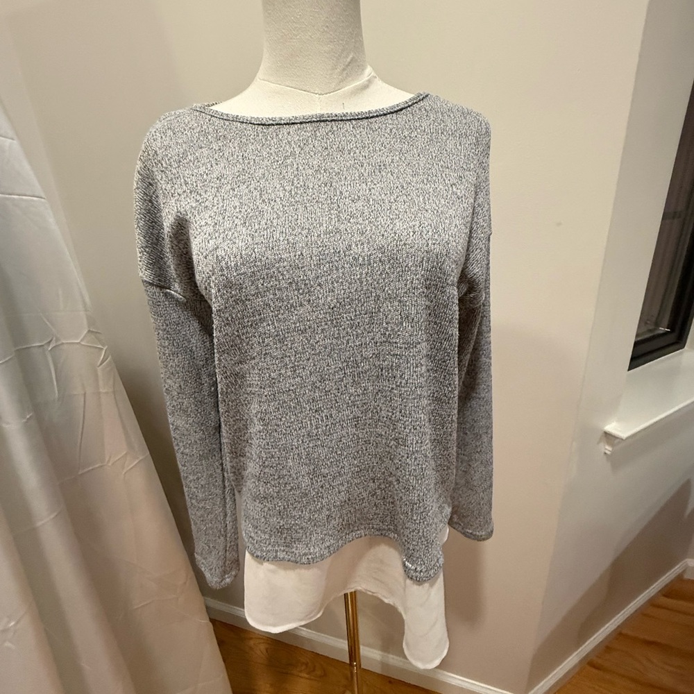 Lulu's Heathered Gray Crew Neck Sweater